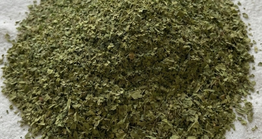 Kratom Powder 5 Mesh (Mitragynine 1.5%) MOQ : 5 Ton Packaging description : Sack